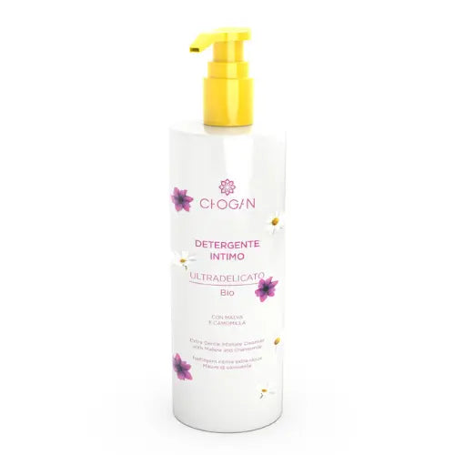 Nettoyant intime pour peaux délicates Essencelle par Chogan avec mauve et camomille, flacon blanc et étiquette élégante.