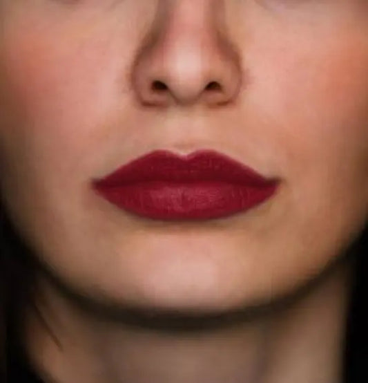 Matte Intense Lipstick 1,4 g Essencelle by Chogan