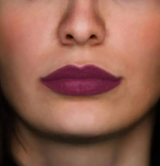 Matte Intense Lipstick 1,4 g Essencelle by Chogan