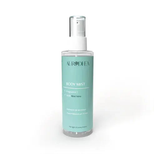 Brume parfumée Misslath Beauty N°007 en spray, flacon élégant et élégant avec parfum floral et frais visible dans l'image.